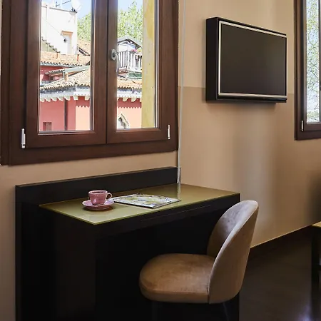Hotel Indigo - Sant'elena By Ihg Venecia