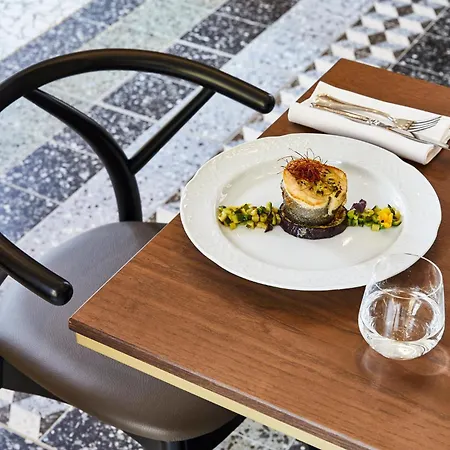 Indigo - Sant'elena By Ihg 4* Veneza