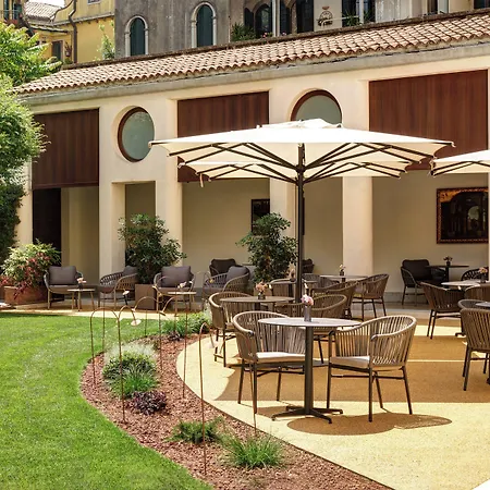 Hotel Indigo - Sant'elena By Ihg