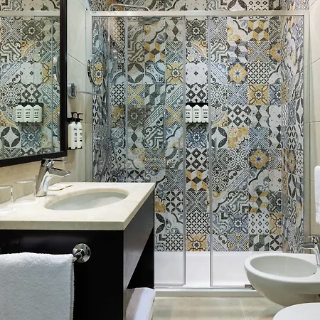 Indigo - Sant'elena By Ihg 4* Veneza